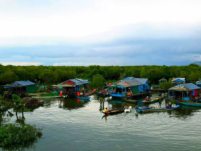 Experience Siem Reap’s water activities with guided tours